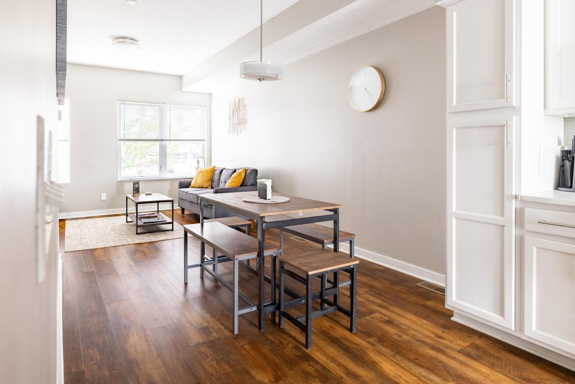 Luxury Downtown Townhome Unit 15 Cleveland Exteriér fotografie